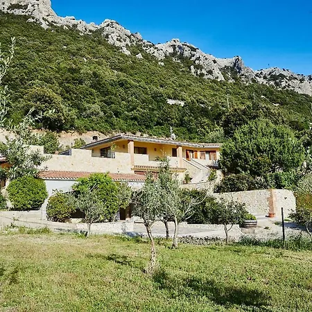 Casa Piredda Icore Iun P2102 Bed & Breakfast Dorgali